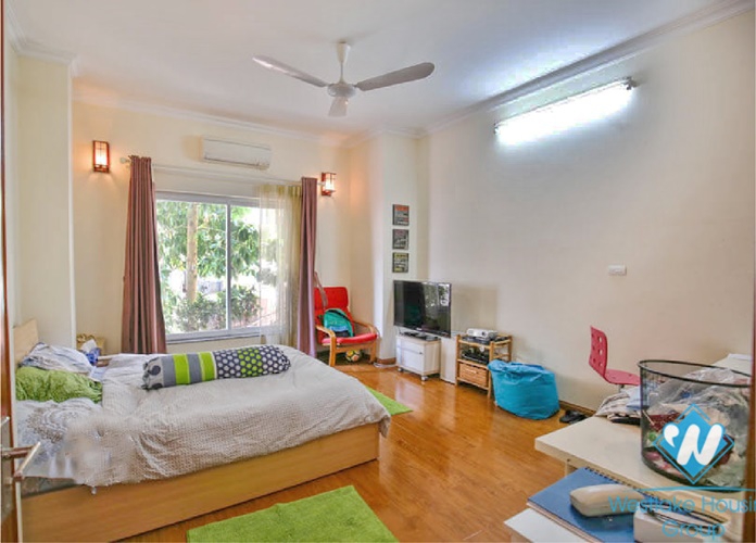 A lovely five bedrooms house for rent in Tay Ho area